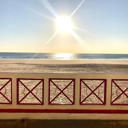 Apartment Gatu Bani Con Terraza Y Vista Frontal Al Mar, Preferente Mayores De 25 Anos Y Familias *