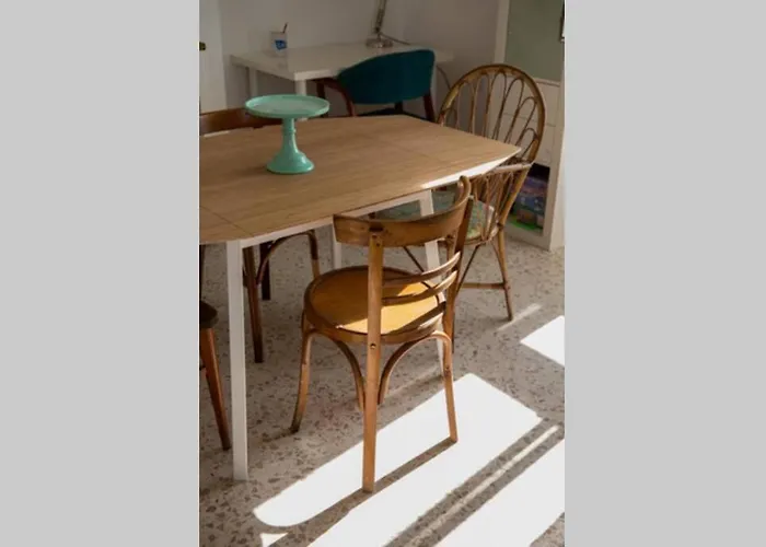 شقة Gatu Bani Con Terraza Y Vista Frontal Al Mar, Preferente Mayores De 25 Anos Y Familias