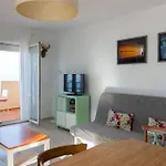 Gatu Bani Con Terraza Y Vista Frontal Al Mar, Preferente Mayores De 25 Anos Y Familias Cadiz